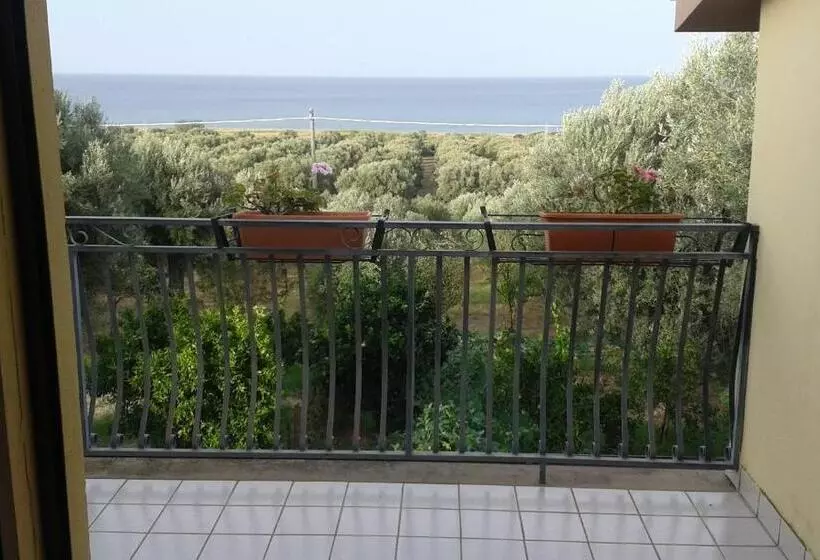 ホテル Agriturismo Torre Rinusa