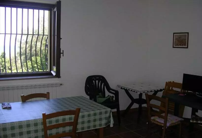 ホテル Agriturismo Torre Rinusa