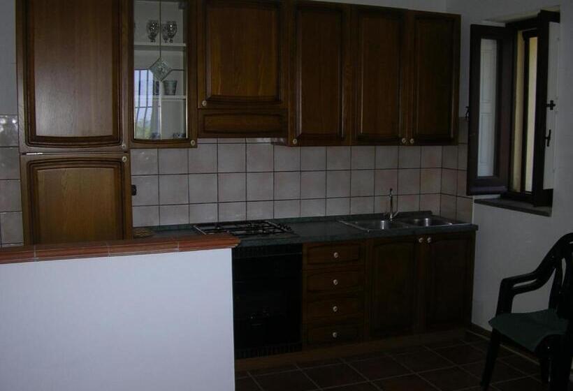 Отель Agriturismo Torre Rinusa