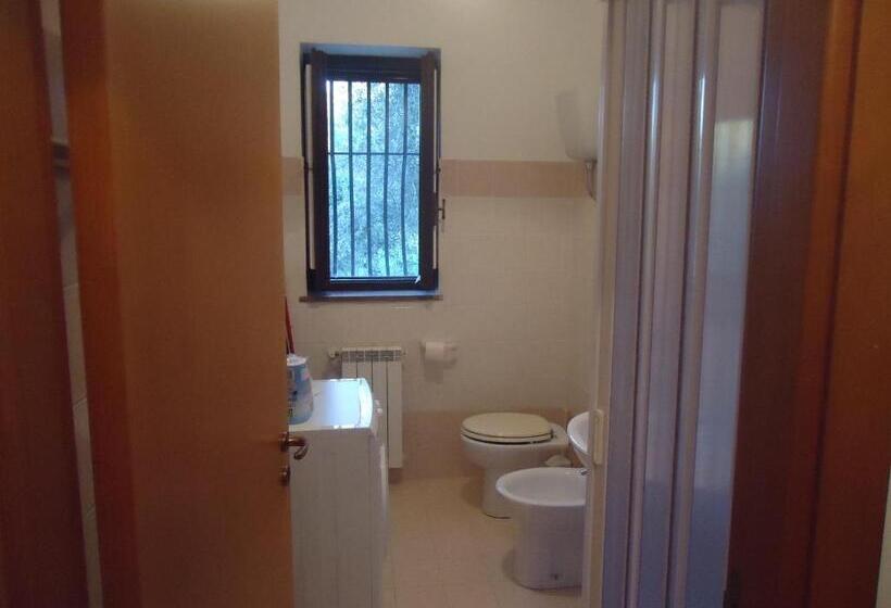 Отель Agriturismo Torre Rinusa