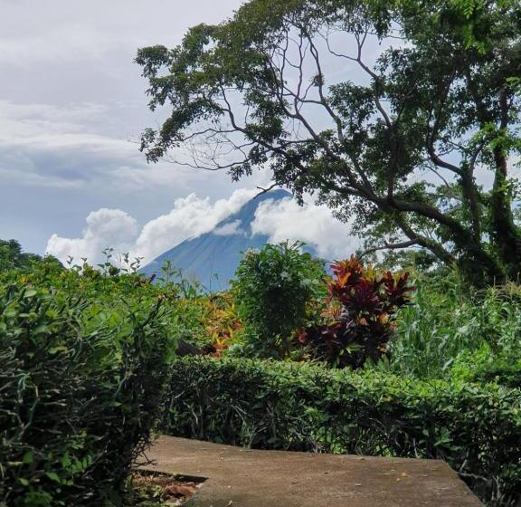 هتل El Encanto Garden