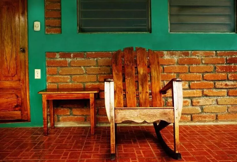 Hotelli El Encanto Garden