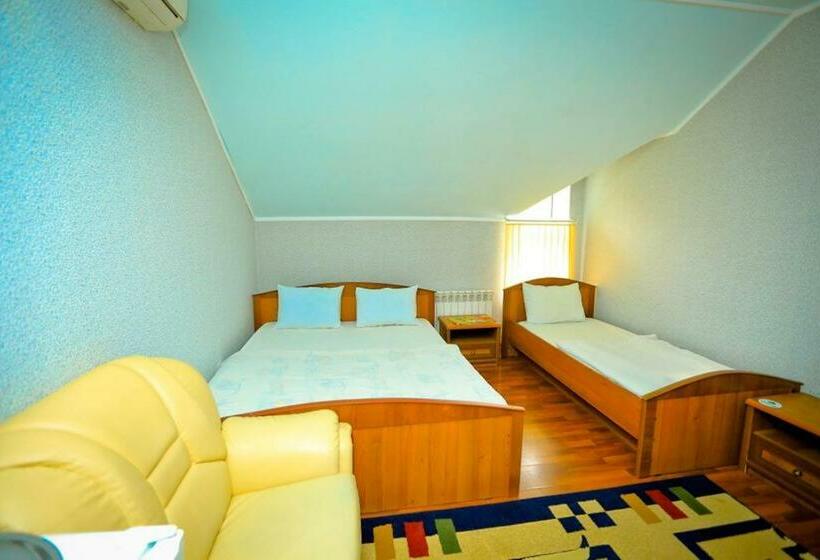 Отель Matin On Moskovskay