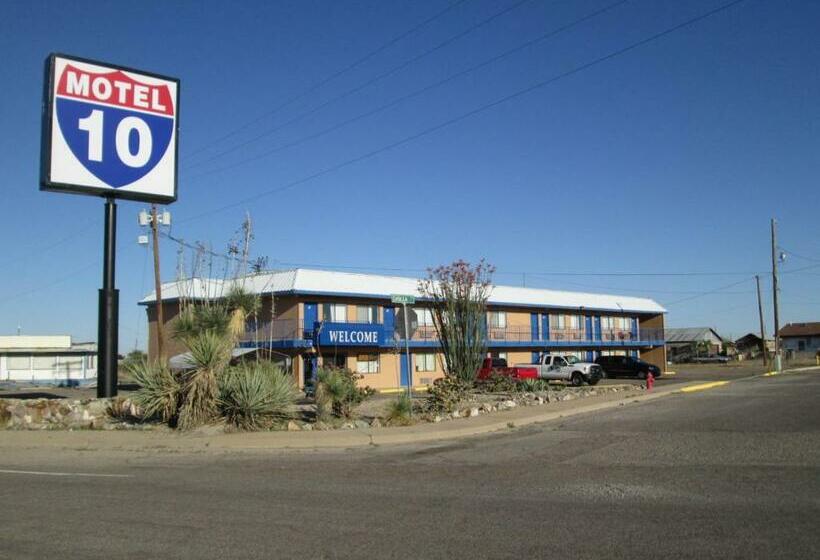 Motel 10
