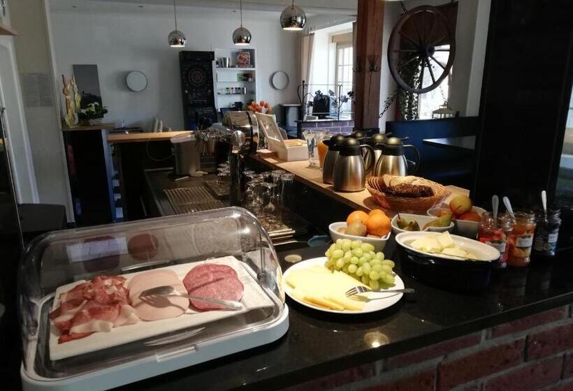 펜션 Gasthaus Rosenberg