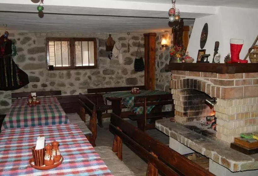 Majatalo Guest House Garbevi