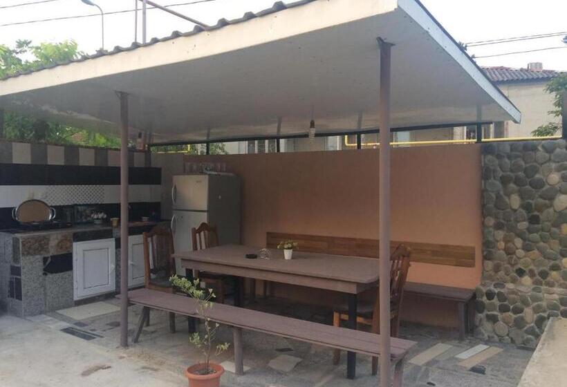 پانسیون House Near The Black Sea