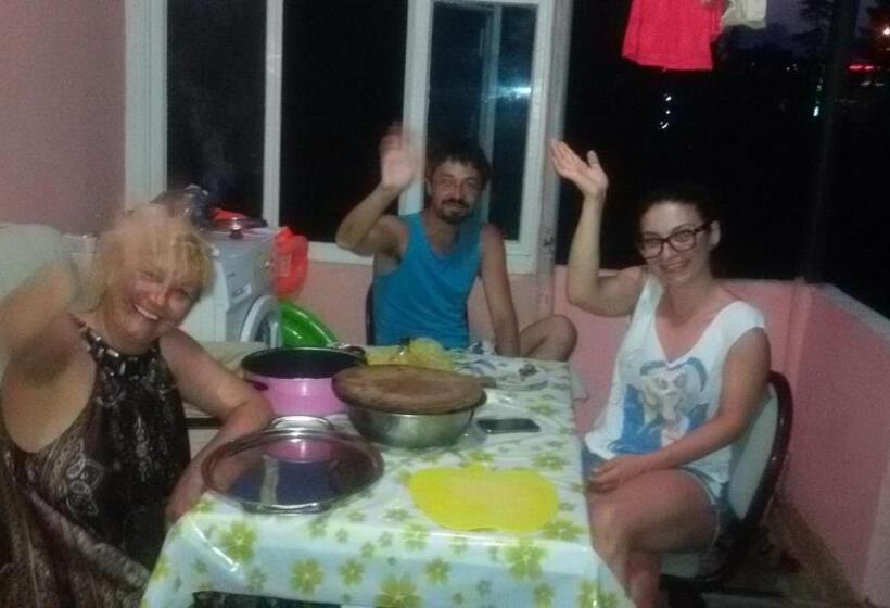 پانسیون House Near The Black Sea