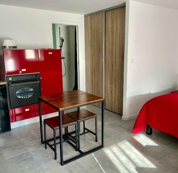 Пансион Maison D Hôtes Romarine