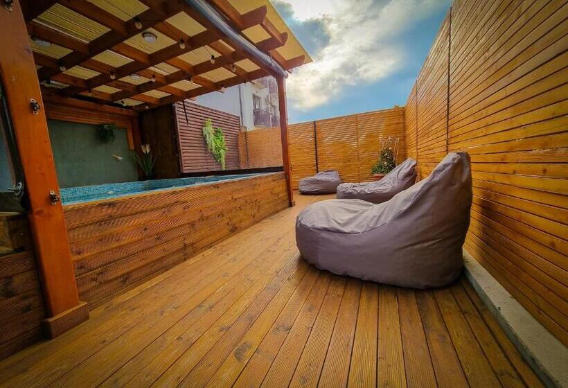 پانسیون Vila Alex