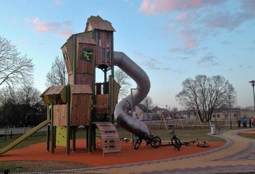 پانسیون Zelta Pirts Guest House