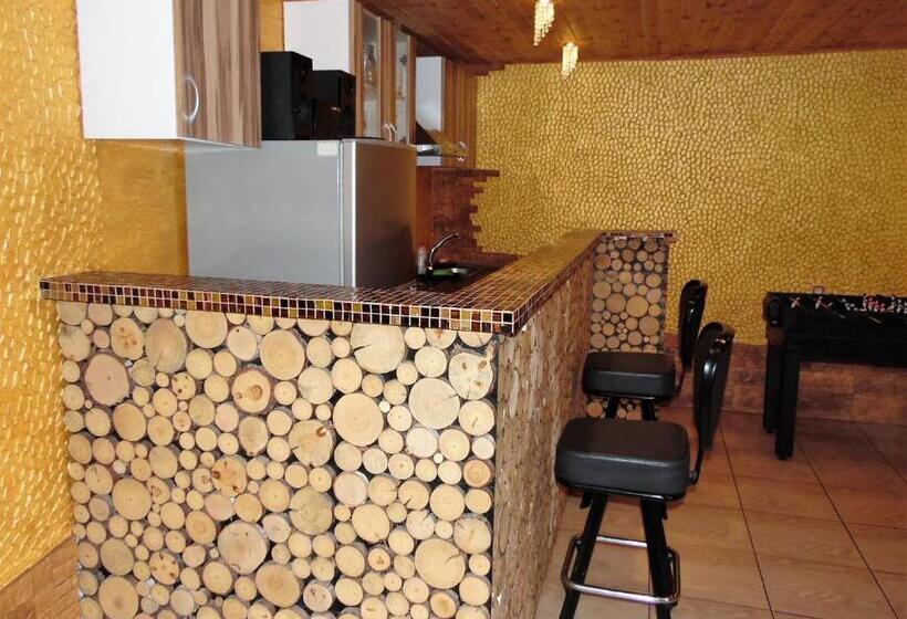 پانسیون Zelta Pirts Guest House