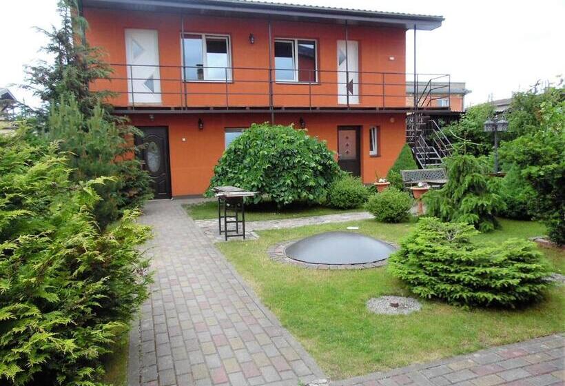 پانسیون Zelta Pirts Guest House