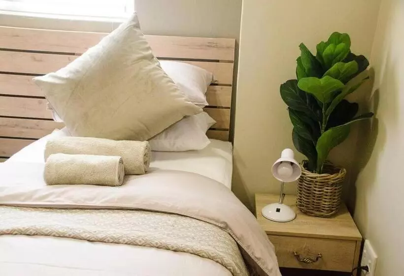 Serene Luxury Retreat In Cullinan