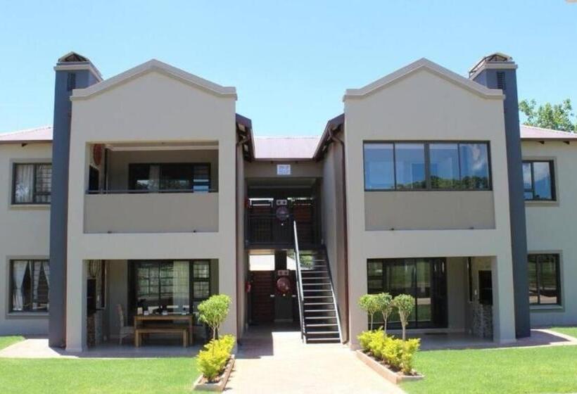 Serene Luxury Retreat In Cullinan