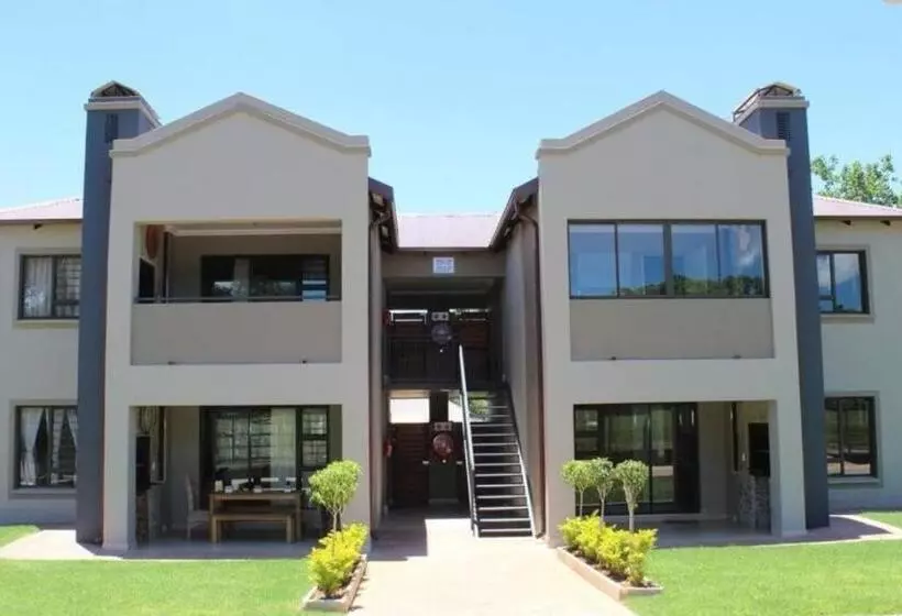 Serene Luxury Retreat In Cullinan