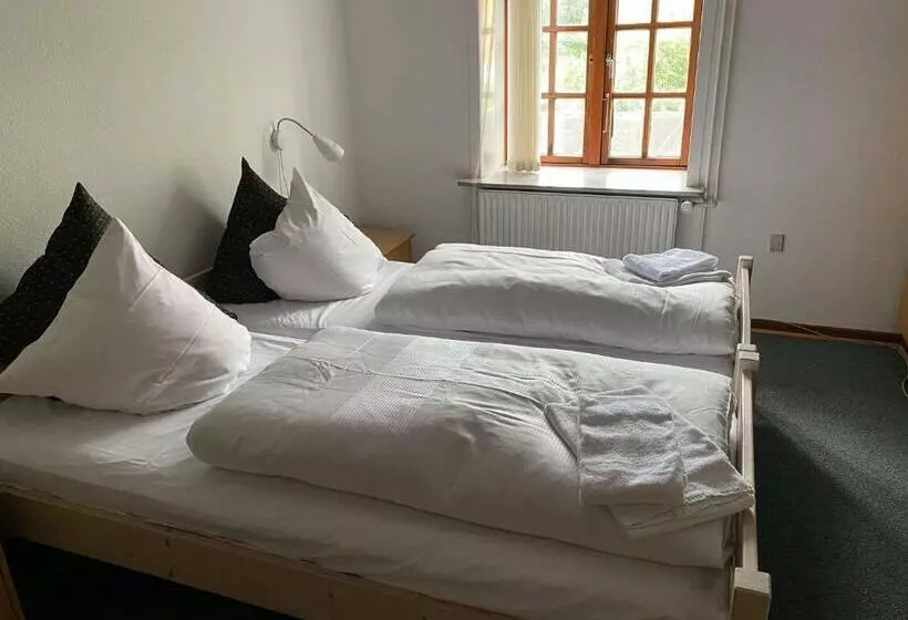 مبيت وإفطار Højer