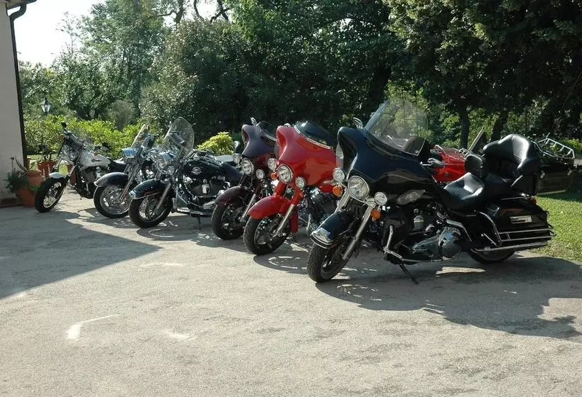 호텔 Albergo Volpara