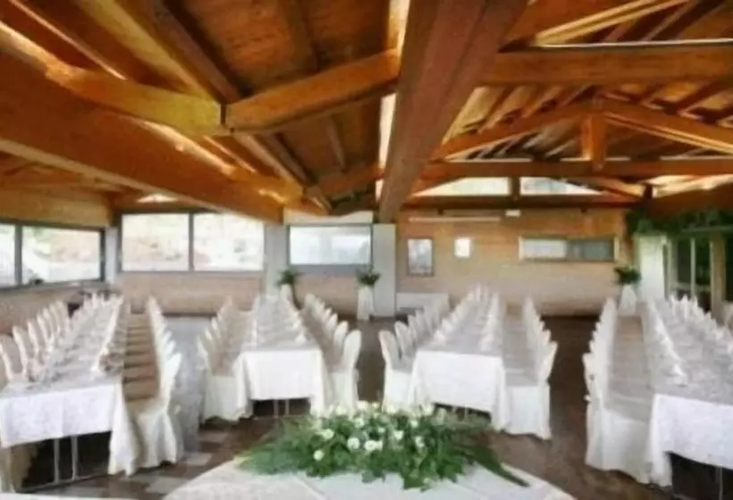 호텔 Albergo Volpara