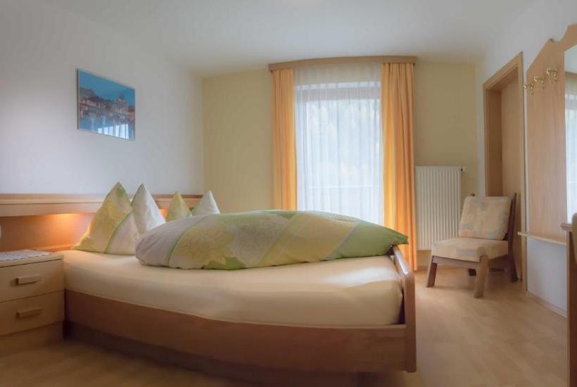 Отель Alpenfriede