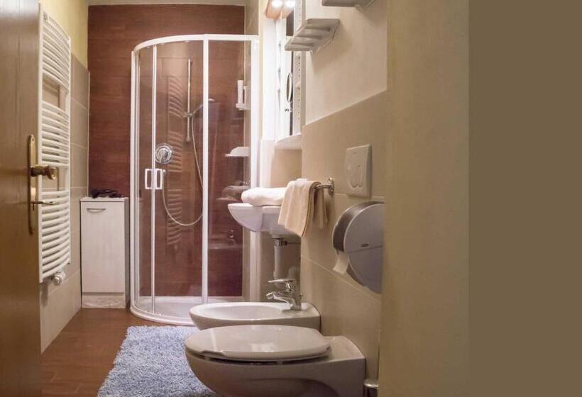 Отель Alpenfriede