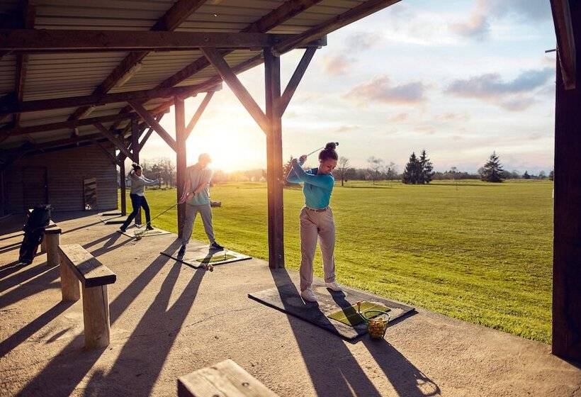 호텔 Center Parcs Les Bois-francs