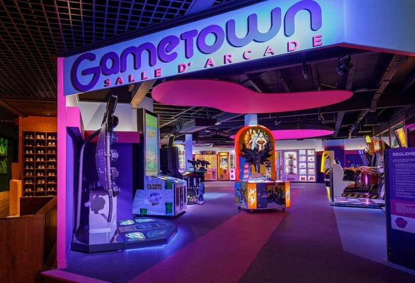 호텔 Center Parcs Les Bois-francs