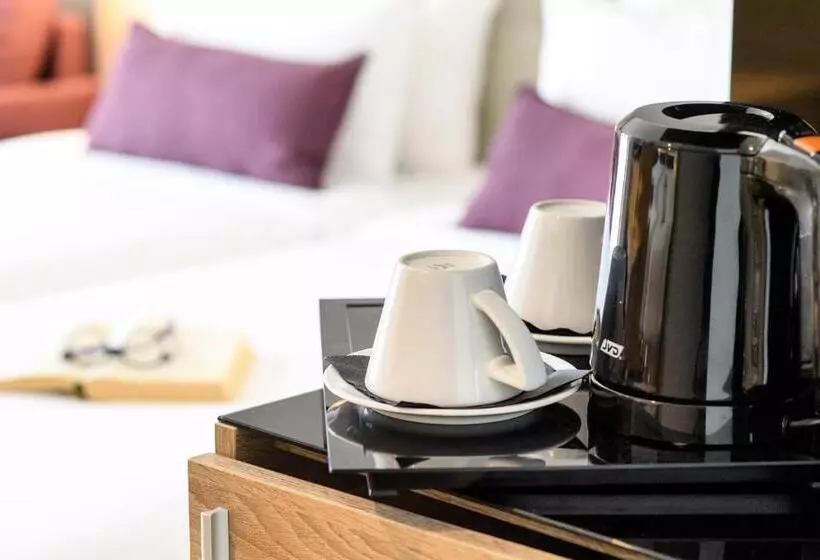 Hotelli Gkeea Boutique