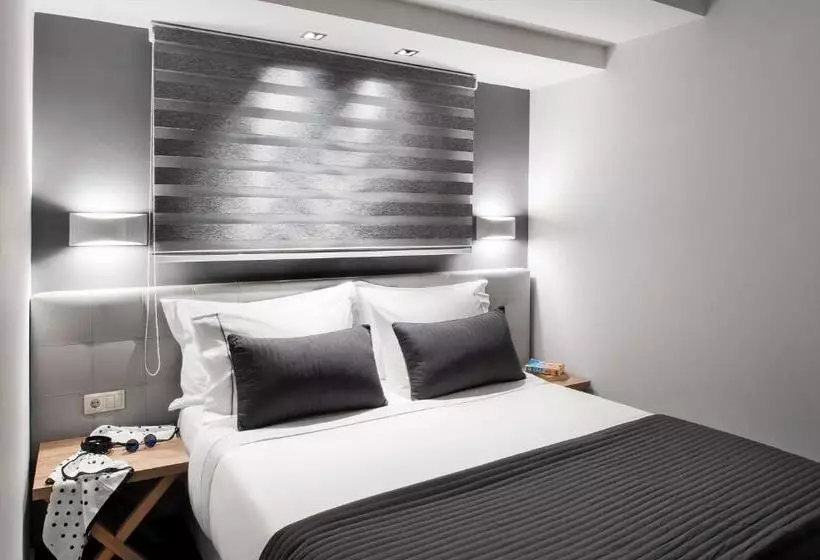 Hotelli Gkeea Boutique