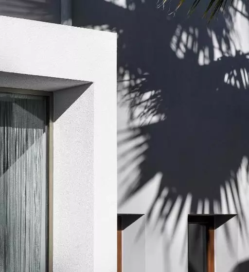 Hotelli Gkeea Boutique