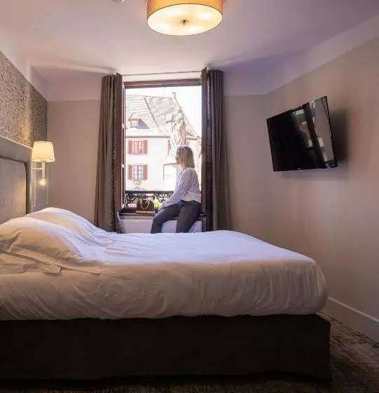 هتل Logis Hôtel Restaurant Du Mouton