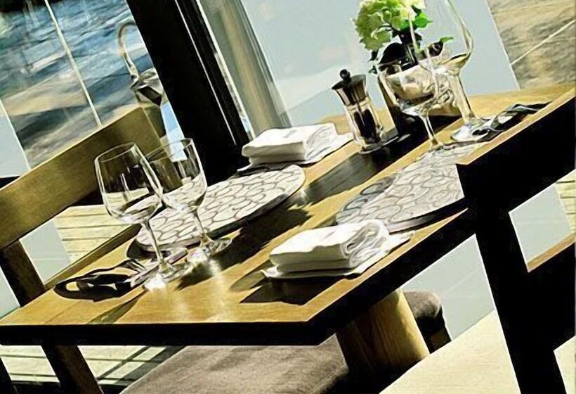 فندق L Auberge Basquerelais & Chateaux