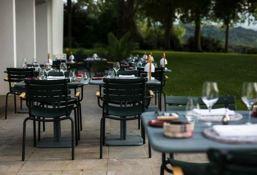 בית מלון כפרי L Auberge Basquerelais & Chateaux