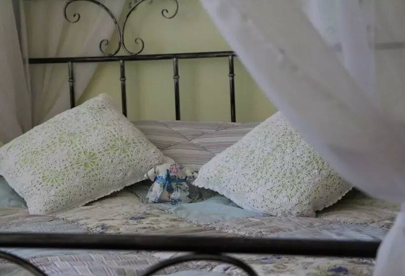 בית מלון כפרי La Fontana