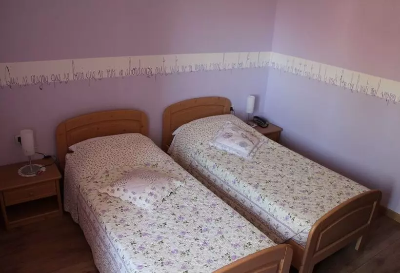 בית מלון כפרי La Fontana