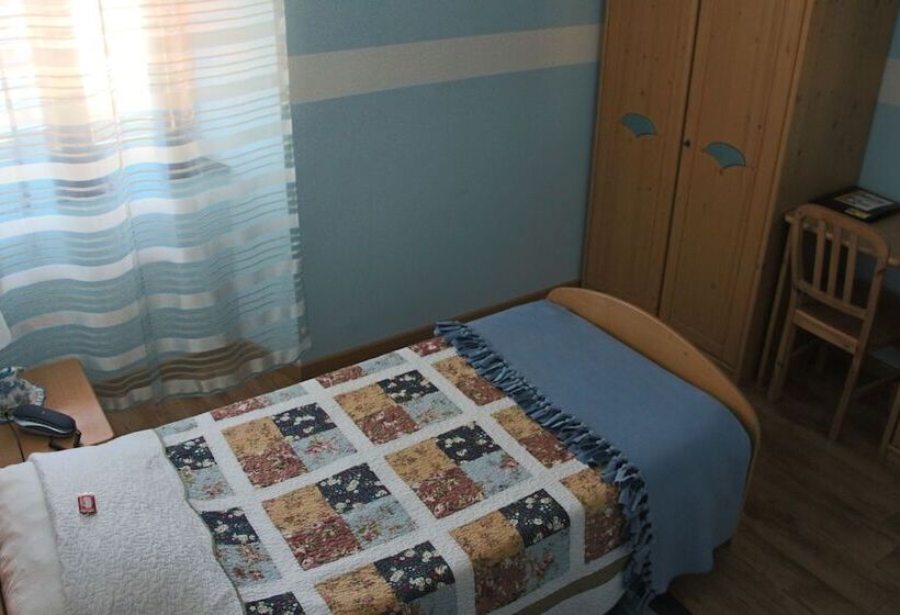 ホテル La Fontana