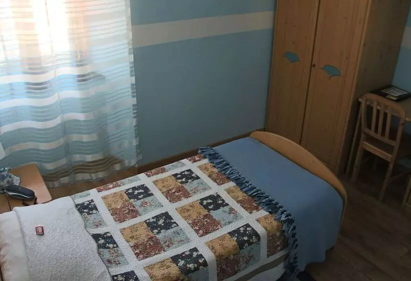 בית מלון כפרי La Fontana