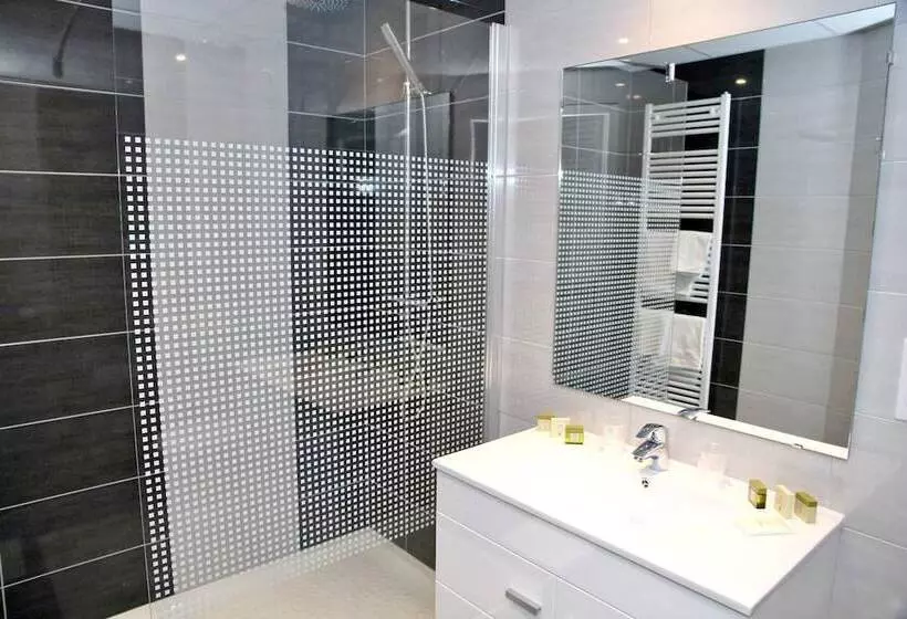 Hotel Logis Hôtel Le Central