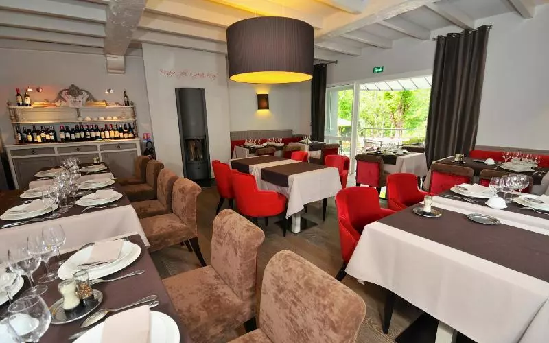 Hotel Logis Hôtel Le Central