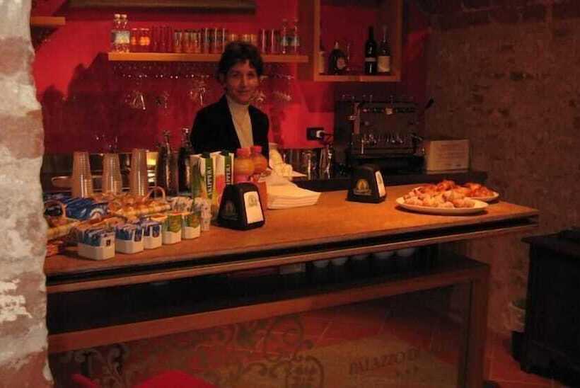 בית מלון כפרי Palazzo Di Mezzo