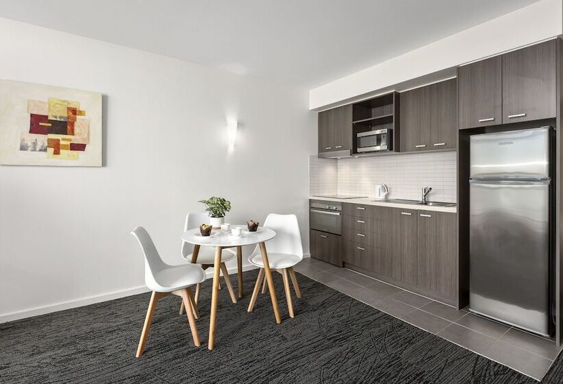 ホテル Quest Caroline Springs