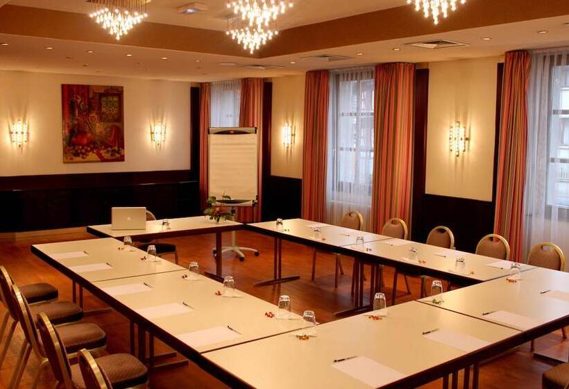 호텔 Restaurant Au Boeuf