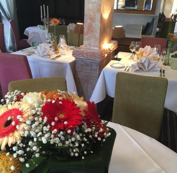 فندق Restaurant Crystal