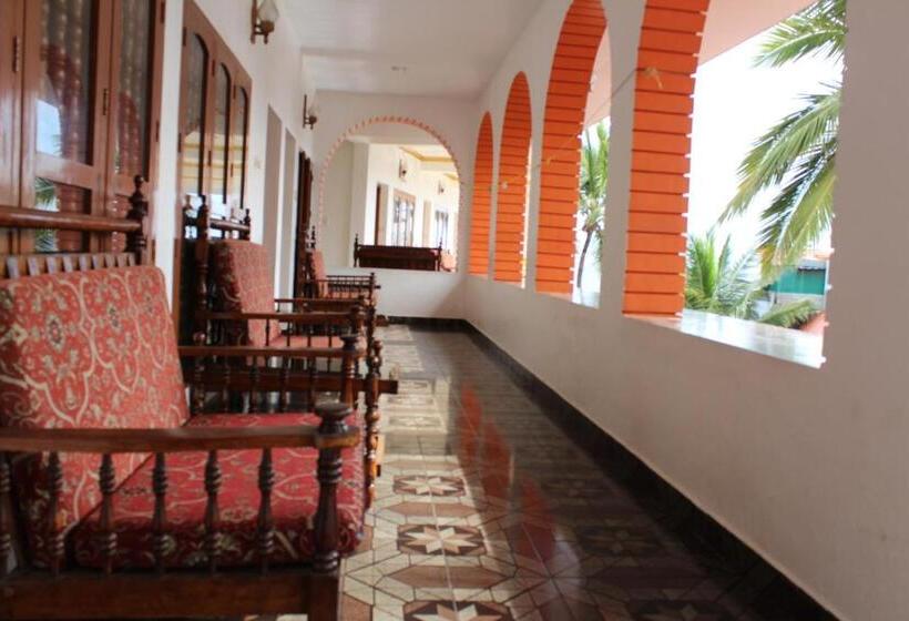 Hotel Sea View Palace The Beach