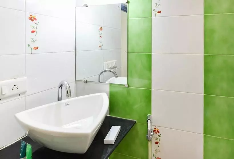 בית מלון כפרי Treebo Skylon