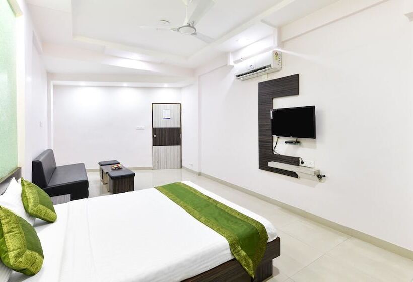 בית מלון כפרי Treebo Skylon