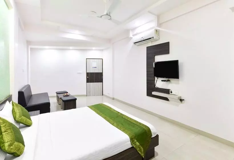 בית מלון כפרי Treebo Skylon