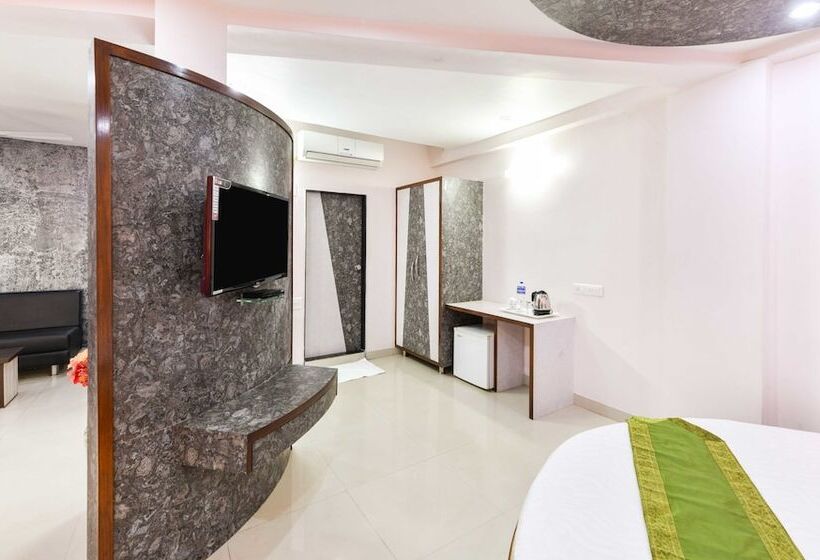 בית מלון כפרי Treebo Skylon