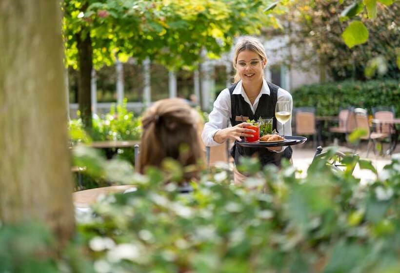 هتل Kempense Meren By Sunparks