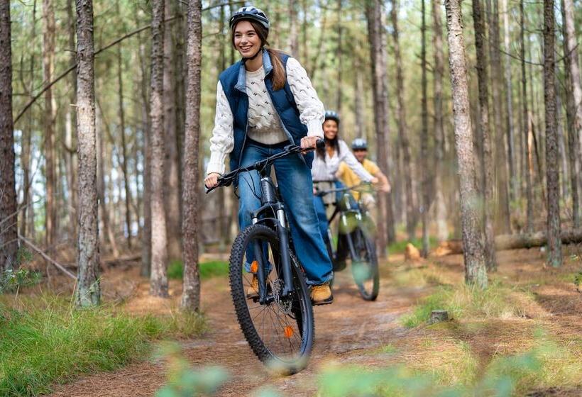 هتل Kempense Meren By Sunparks